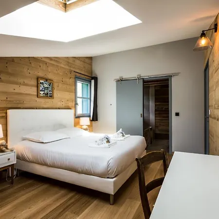 Apartment Romane *